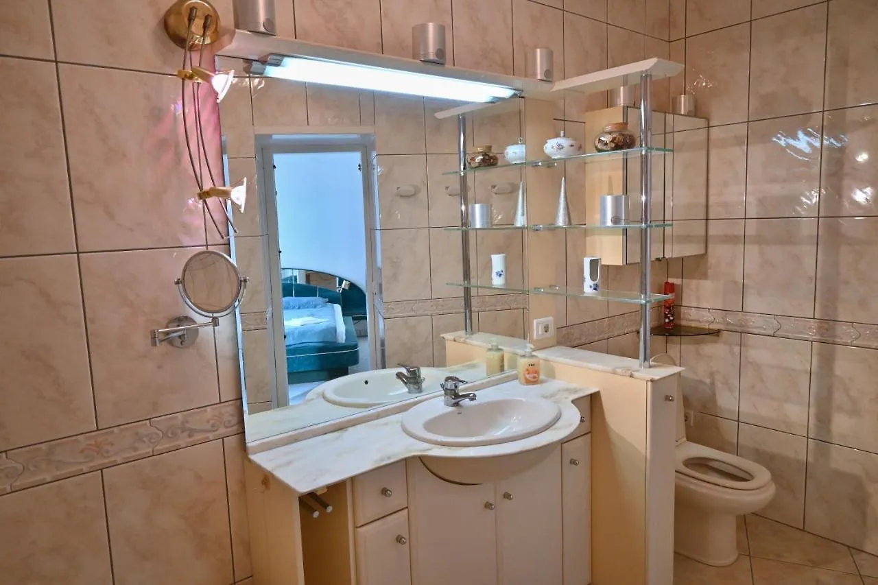 Apartment 1St Line Sea View & Rooftop - Arena Puerto de Santiago  Spain