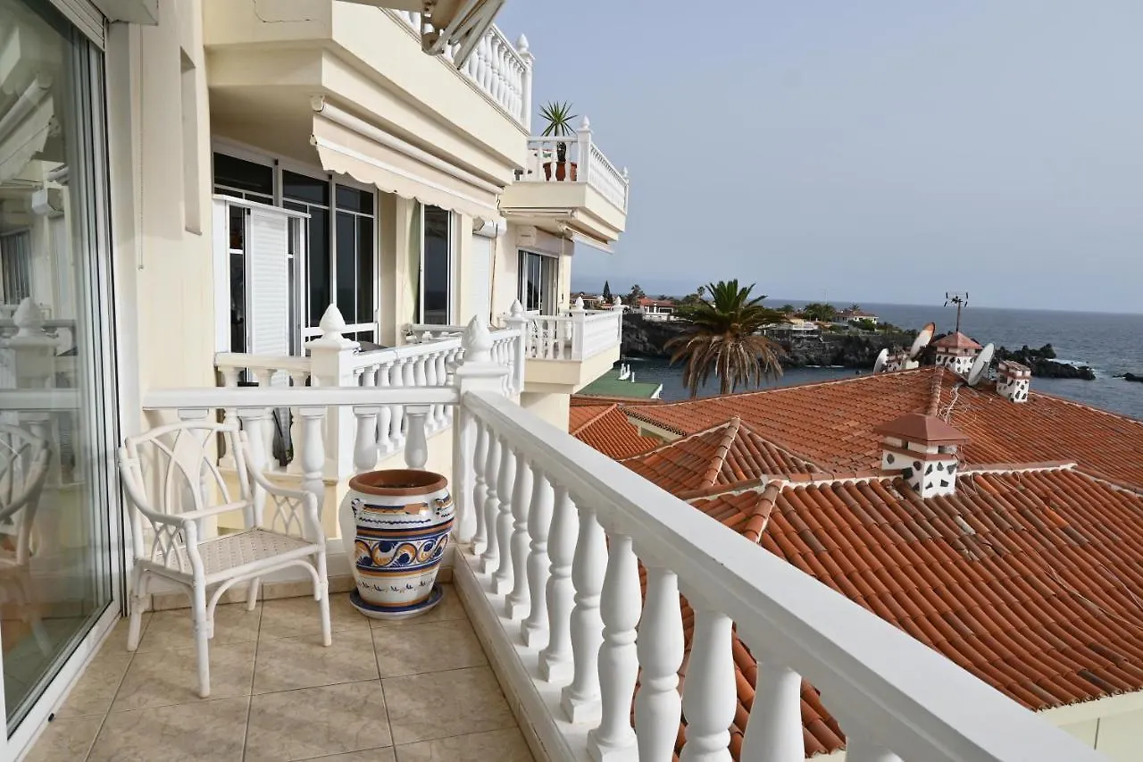 1St Line Sea View & Rooftop - Arena Puerto de Santiago  Apartment