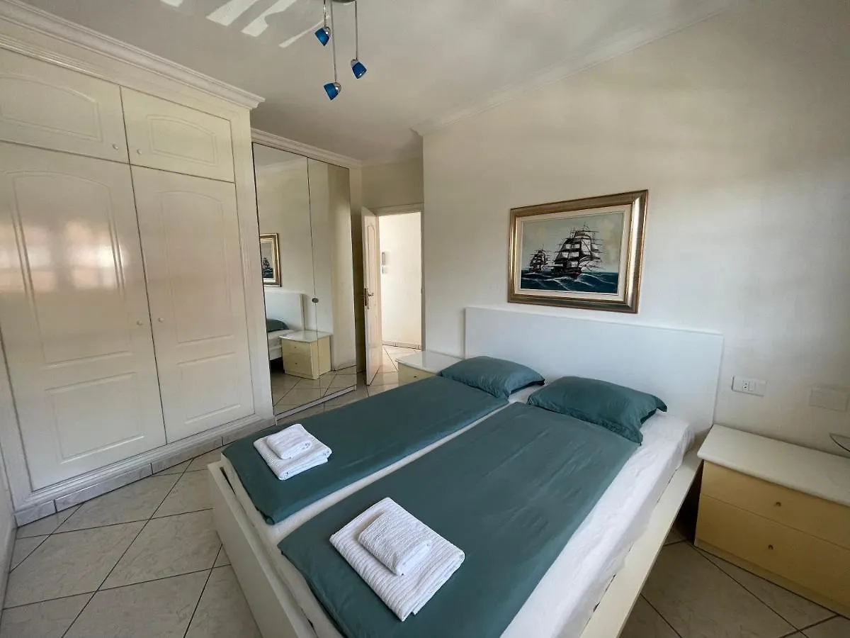 Apartment 1St Line Sea View & Rooftop - Arena Puerto de Santiago  Spain