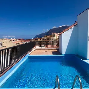 Apartamento Angeles 3 Bed With Pool, Puerto de Santiago (Tenerife)