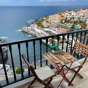 Amazing Sea Views From Cozy Studio. Apartament